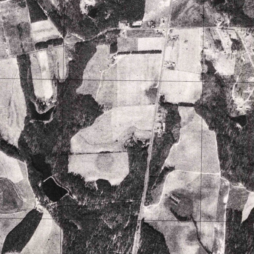 Pinebluff, NC (1976, 24000Scale) Map by United States Geological