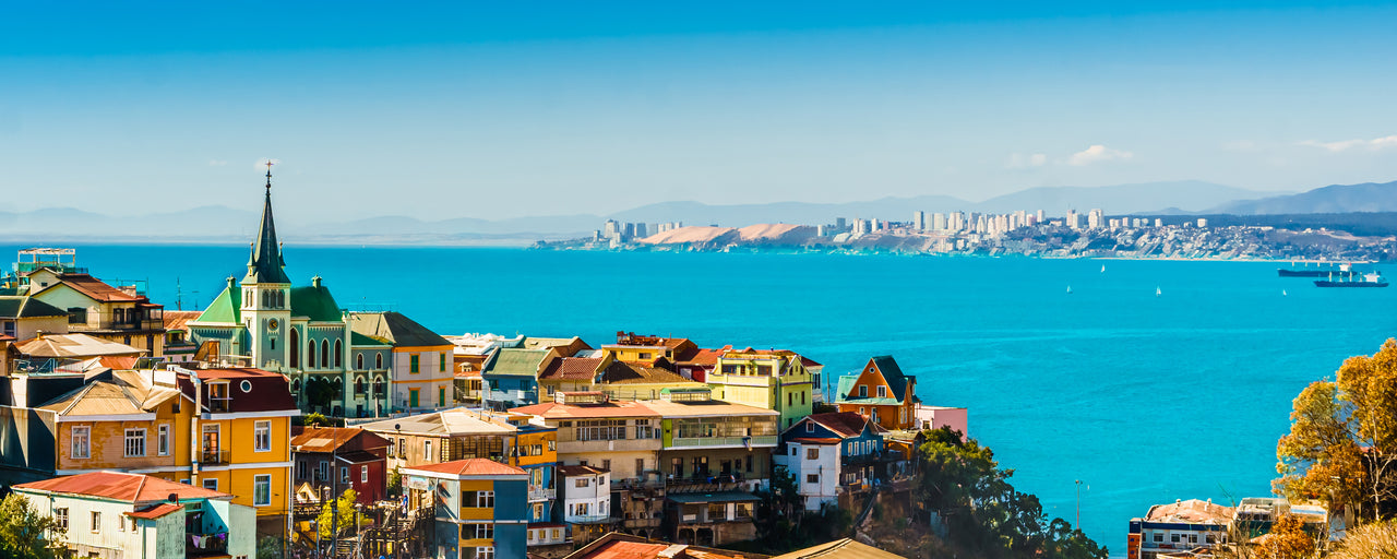 Cityscape of historical city of Valparaiso 