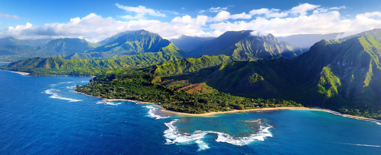 Aerial view of Na Pali coast, Kauai