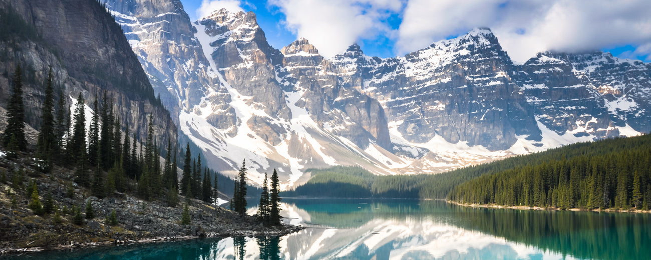  Moraine Lake, Alberta, Canada 