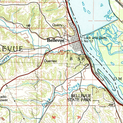 United States Geological Survey Dubuque South, IA-IL (1984, 100000-Scale) digital map