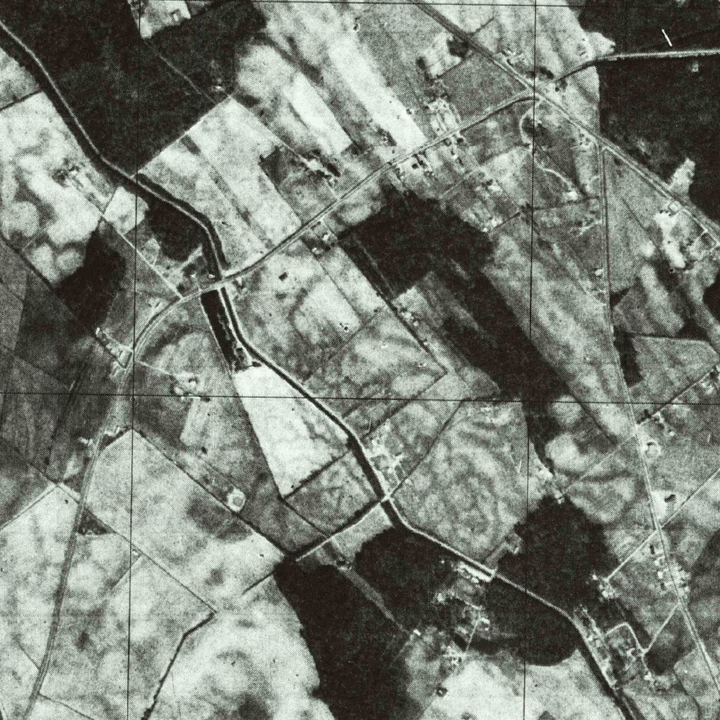 Maxton, NC (1976, 24000-Scale) Map by United States Geological Survey ...